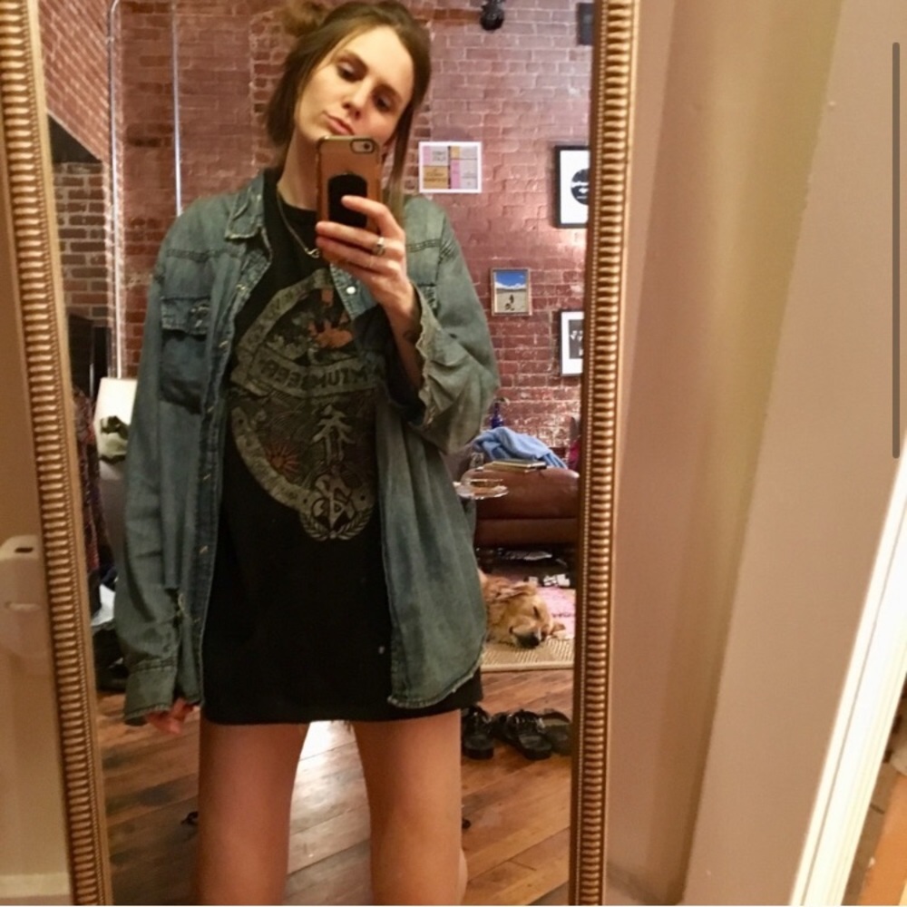 Emma and Sam oversized graphic tee